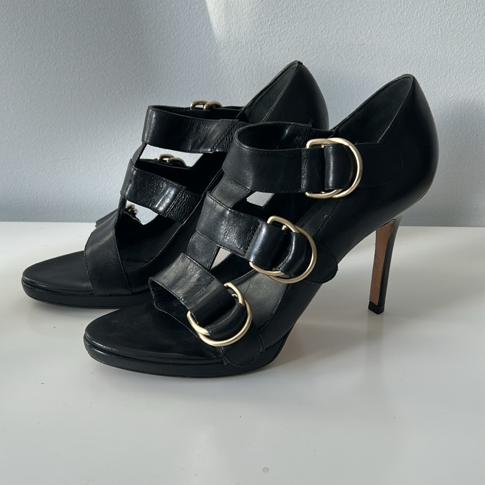 Cole Haan Heels. Size 7.5 - Picture 3 of 7